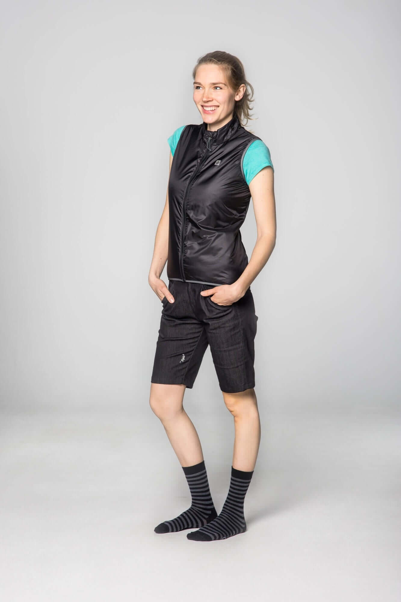 Women‘s - DUUNSOOL Een Westen % OUTLET ARCHIV 1st Edt. 2nd Edt. Anthracite Herbst / Winter Jacken &amp; Westen L Lavalan Wool Insulation M Merino Mountainbike PFC Free PRO - Tight - Race Cut Recycled Polyester Road &amp; Gravel S spo-default spo-disabled spo-notify-me-disabled tops Urban &amp; E-Bike Winter-Guide315 Women XS